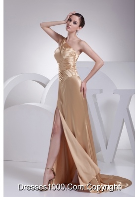 One Shoulder High Slit Brush Train Gold Prom Dress