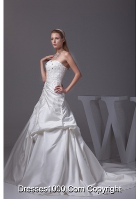 Appliques A-line Court Train Strapless Wedding Dress