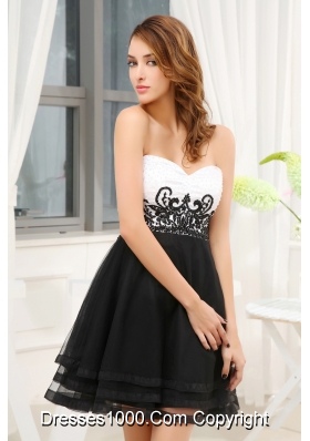 Appliques Black and White A-Line Sweetheart Prom Dress