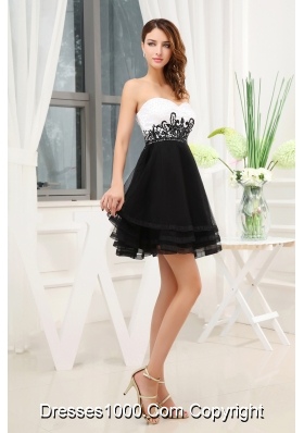 Appliques Black and White A-Line Sweetheart Prom Dress