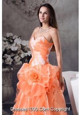 Hand Made Flowers With Appliques Sweetheart A-line Prom dress