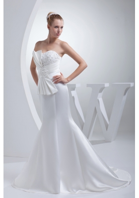 Strapless Satin Mermaid Ruching Appliques Wedding Dress