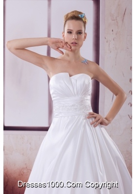 A-Line Court Train Appliques Wedding Dress with Strapless