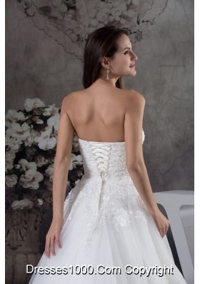 A-line Sweetheart Appliques Tulle Wedding Dress