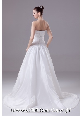 Appliques A-line / Princess Wedding Dress With Pleats Court Train