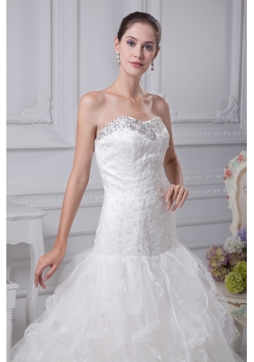 Appliques Court Train Mermaid Strapless Wedding Dress