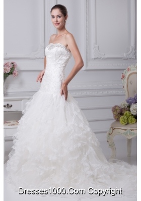 Appliques Court Train Mermaid Strapless Wedding Dress