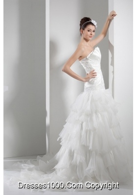 Appliques Pleats Strapless A-line Court Train Ruffled Layers Wedding Dress