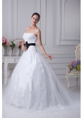 Appliques Sweetheart Court Train A-Line Wedding Dress