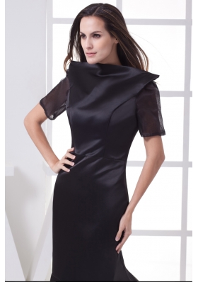 Black High-neck Short Sleeves Mermaid Chapel Train Mother of the Bride Dress