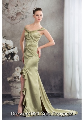 Column Off the Shoulder Green 2013 Ruching Prom Dress