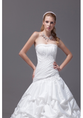 Pick-ups A-line Court Train Strapless Wedding Dress