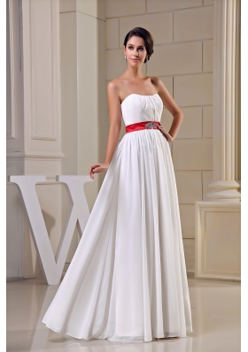 Strapless Beading Belt Chiffon Wedding Dress