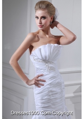 Court Train Strapless Ruched White Wedding Dress with Beading