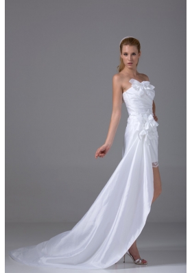 Fashion Hand Made Flowers Strapless High-low Wedding Dress with Ruching