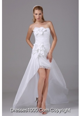Fashion Hand Made Flowers Strapless High-low Wedding Dress with Ruching