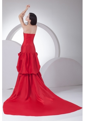 Romantic Column Red Hand Made Flowers Wedding Dress with Strapless