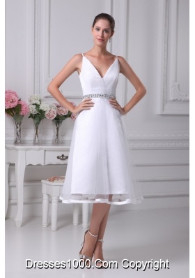 2013 Discount V-neck Short Wedding Dress with Beaded Decorate Waist