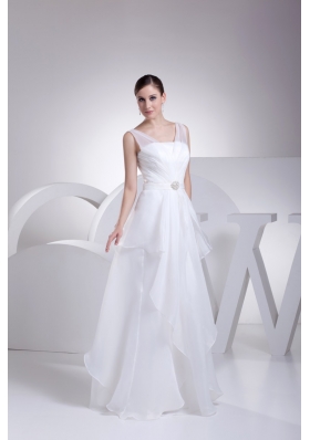 2013 Simple V-neck Beading and Ruching Chiffon Bridal Dress