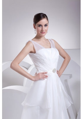 2013 Simple V-neck Beading and Ruching Chiffon Bridal Dress