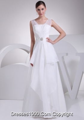 2013 Simple V-neck Beading and Ruching Chiffon Bridal Dress