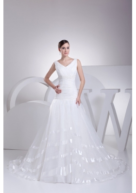 Fashion Empire Sweetheart Appliques and Beading Chiffon Wedding Dress