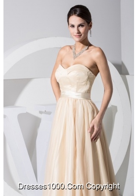 Sweetheart Brush Train Cool Back Prom Dresses with Satin Sash