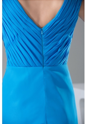 Blue Ruched V-neck Prom Dresses with Handmade Flower