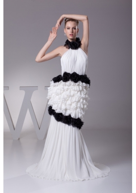 Luxurious Halter Top Ruffles and Black Hand Made Flowers Bride Dress for Party