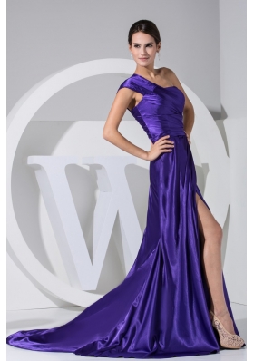 Purplr Single Shoulder Brush Train Prom Dress with Slit on The Side