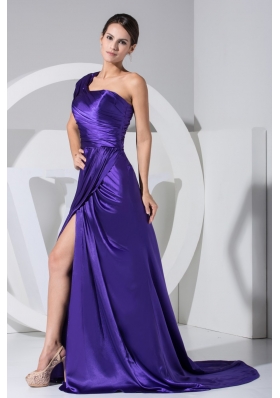 Purplr Single Shoulder Brush Train Prom Dress with Slit on The Side