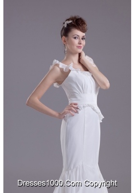 Waist-defining Peplum Ruffled Scoop Trumpet Wedding Dresses in White