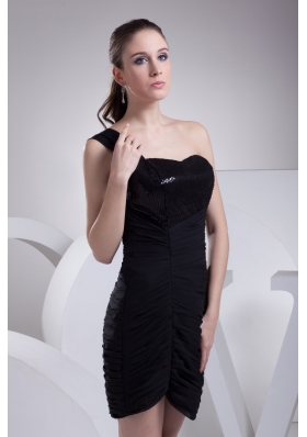 Black One Shoulder Sweetheart Short Prom Dress with Ruche and Paillette