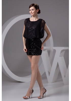 Black Scoop Mini-length Column Prom Gowns with Short Sleeves