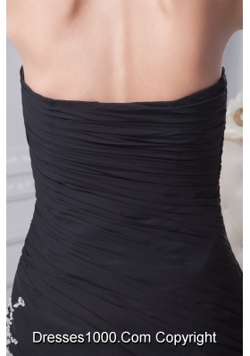 Black Sheath Sweetheart Prom Gowns Decorated with Beadings