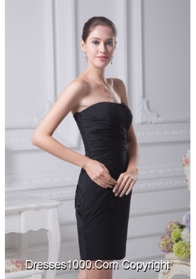 Black Sheath Sweetheart Prom Gowns Decorated with Beadings
