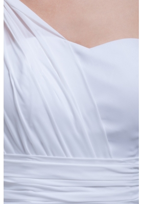 Single Shoulder Brush Train Wedding Gowns with Ruching Sash