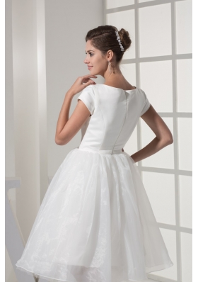 White Knee-length Scoop A-line Bodice Bridal Gowns For Out Door Wedding