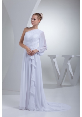 Single Shoulder Ruffles and Sash Wedding Gowns with One Long Sleeve