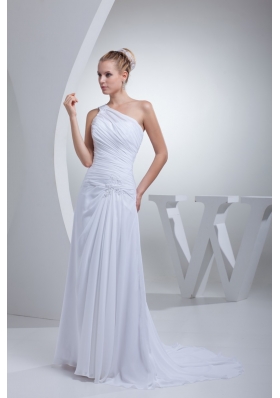 Appliques and Ruching Dedcorated One Shoulder Sheath Wedding Gowns