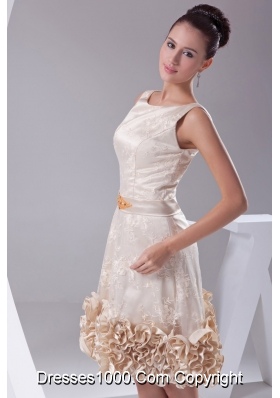 Scoop Princess Prom Dress with Sah Lace Flowers and Ruffled Edge