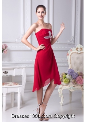 Strapless Red Prom Dresses with Asymmetrical Edge and White Appliques