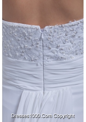 White Floral Appliques Jewelry and Flowers Sweetheart Wedding Gowns