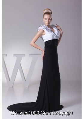 Column White and Black V-neck Ruffles Beading Prom Dresses