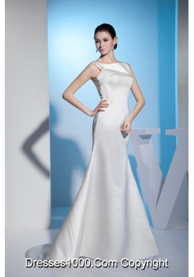 Mermaid Bateau Brush Train White Bridal Dresses with Beading