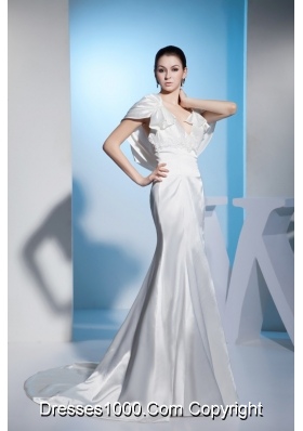 Special Style Beaded V-neck White Bridal Dresses Court Train