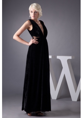 V-neck Black Floor-length Prom Party Dress with Cut Out Waist