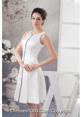 Newest Scoop Neck Knee-length Trumpet White Dress for Brides