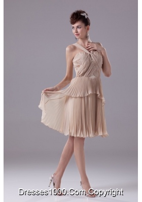 Pleating and Ruffles V-neck Knee-length Prom Dresses in Champagne