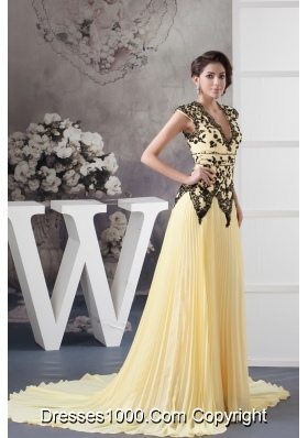 V-neck Pleated Light Yellow Chiffon Prom Graduation Dresses